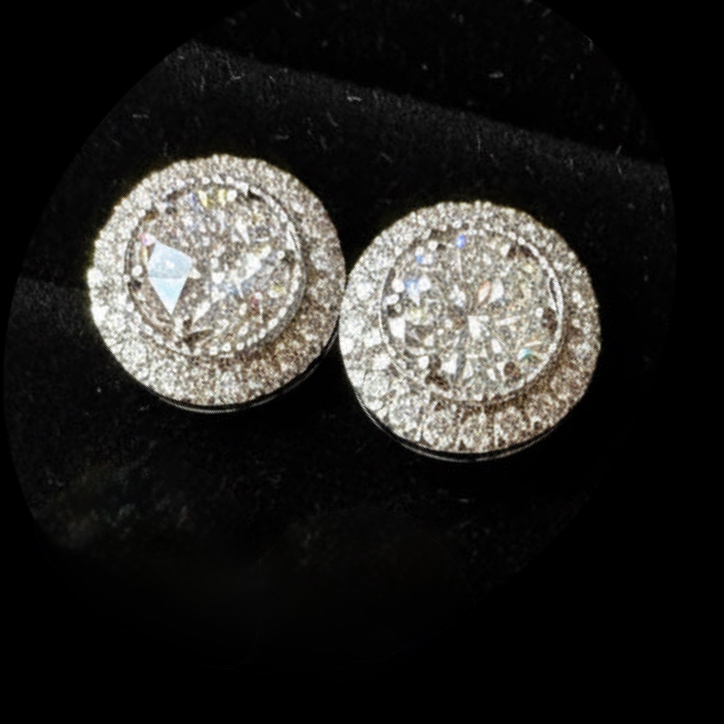 8ct face earrings 18K gold