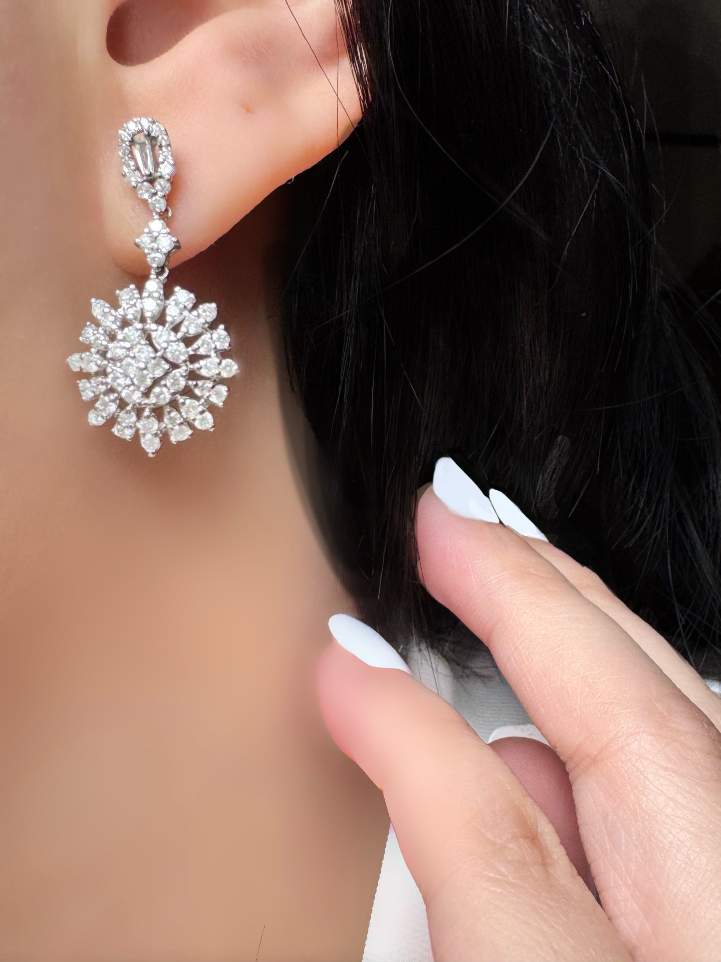 Elegant Round Dangling