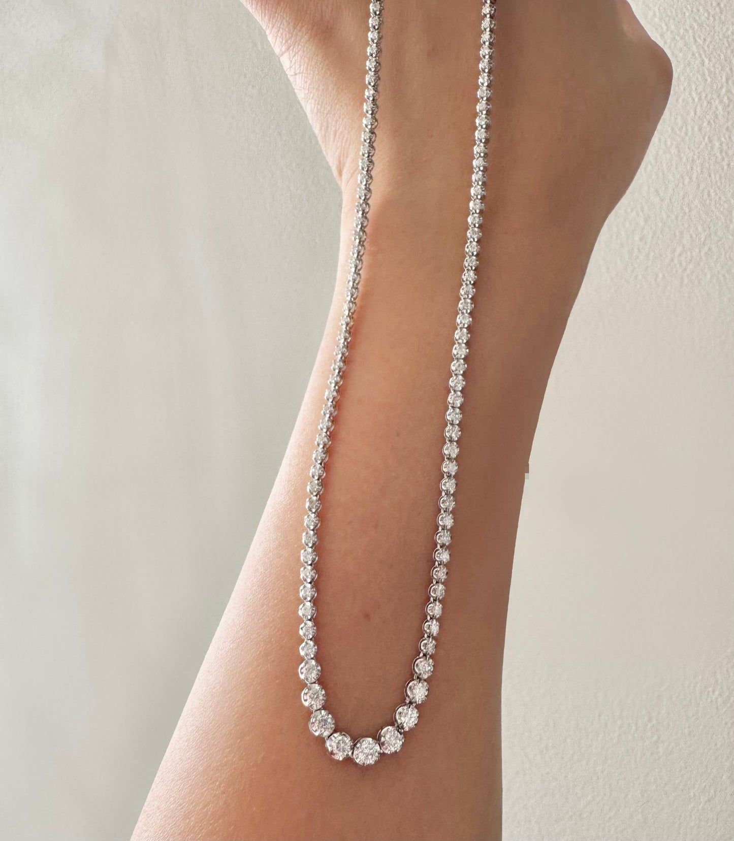 tennis necklace 3ct graduated