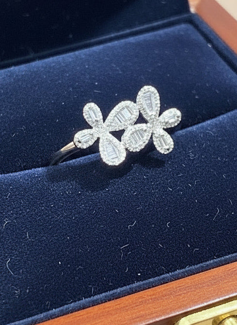 Double flower ring