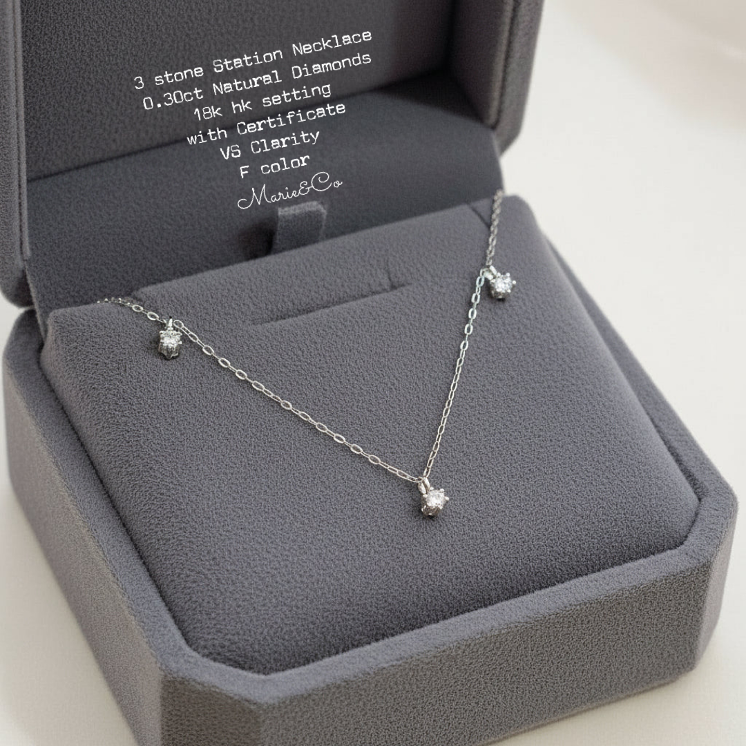 Station necklace 3 stone