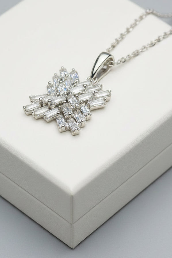 Criss Cross Necklace