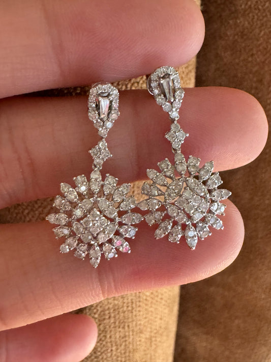 Elegant Round Dangling