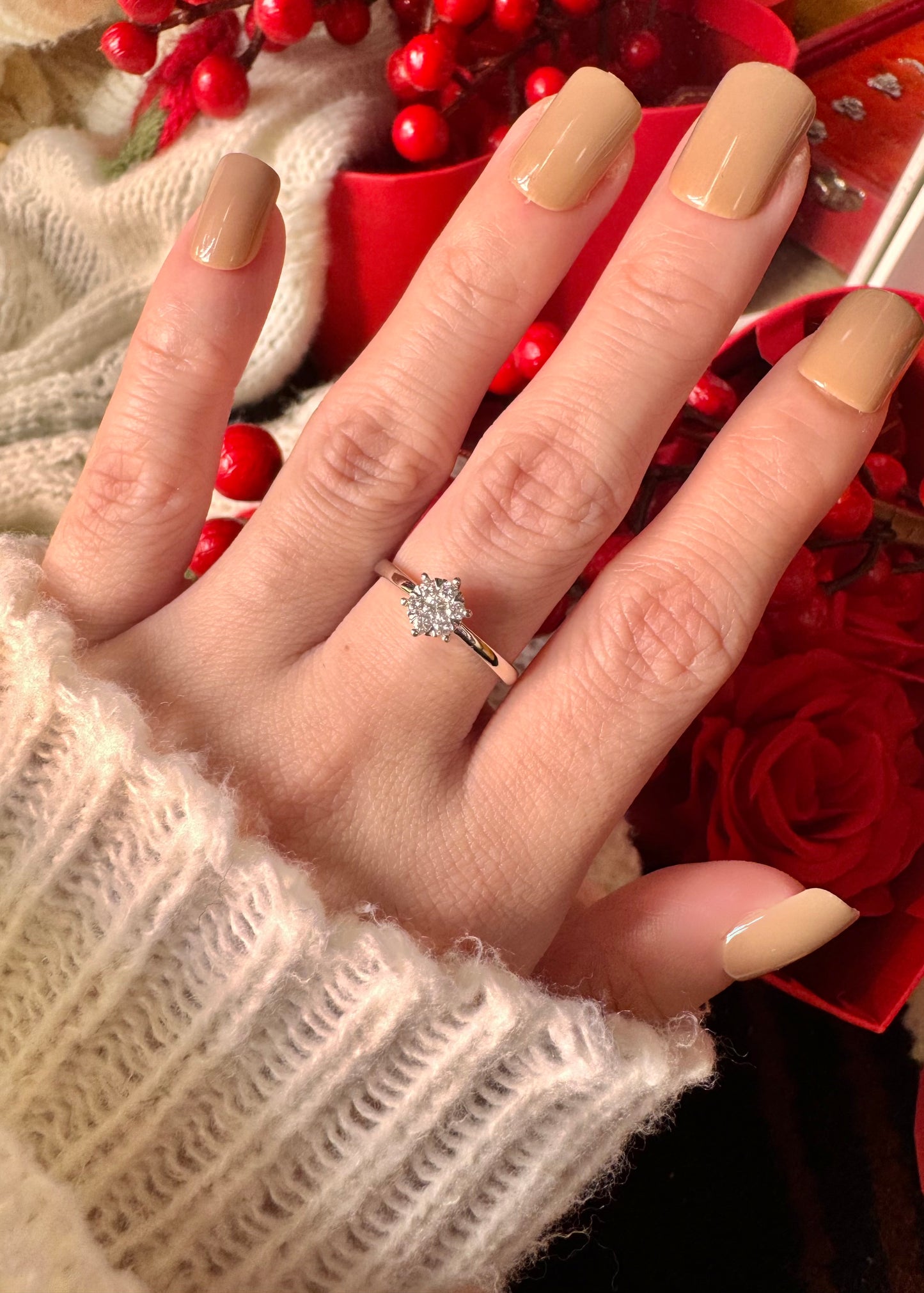 Engagement Ring Illusion Natural Diamonds