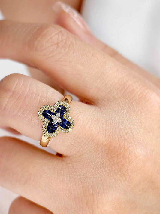 Clover Blue Diamond Ring