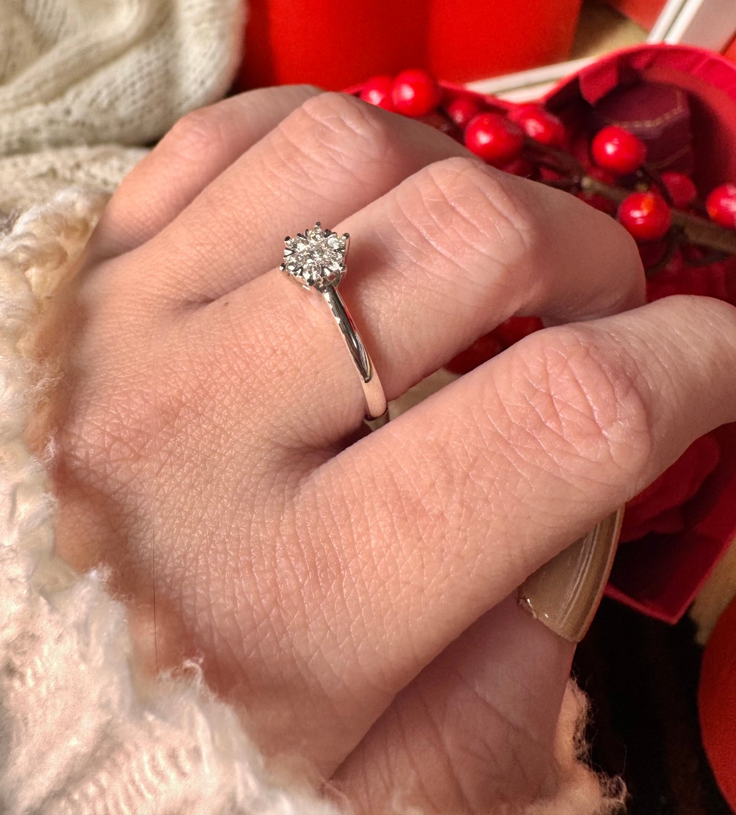 Engagement Ring Illusion Natural Diamonds