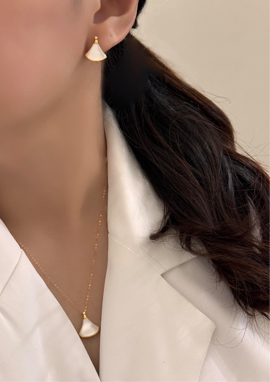 Fan Earrings Necklace MOP